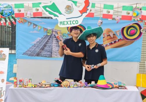 World Culture Expo – Dự án Tiếng Anh tháng 3 của toàn trường diễn ra thế nào?