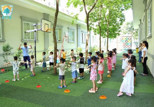 Tiết Thể thao “siêu nhộn” của CLB Tiền Tiểu học