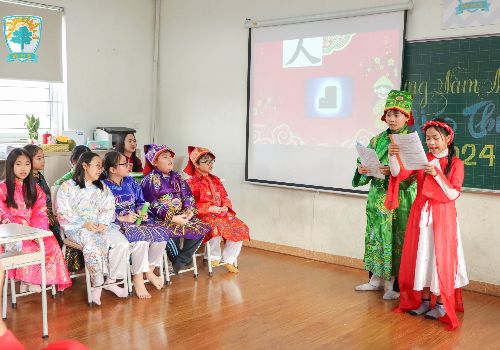 Buổi học cuối cùng và vở diễn Táo Quân phiên bản WHSer