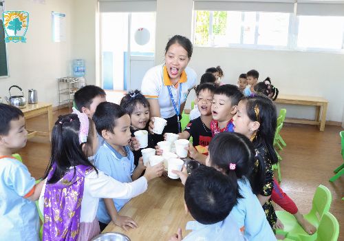 Tiền tiểu học – bước đệm vững vàng cho con vào lớp 1