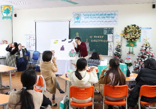 Tập huấn kịch vải cùng chuyên gia Nhật Bản: Phát triển cảm xúc tích cực cho học sinh