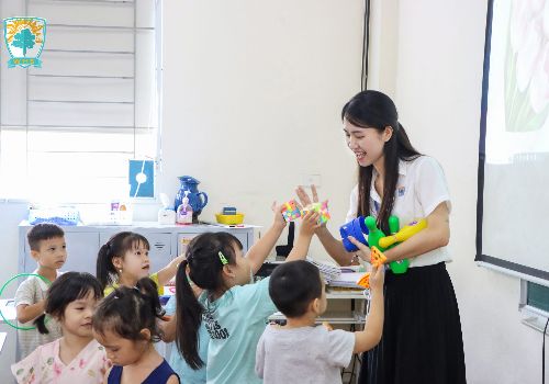 Khai giảng CLB Tiền Tiểu học đợt 2 – Cùng rèn luyện tư duy sáng tạo