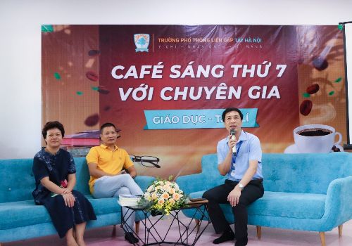 Café sáng số 16: Định hướng nghề nghiệp sớm cho con