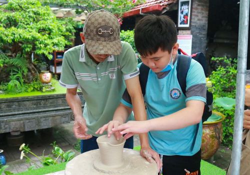 Đi và trải nghiệm: Tìm hiểu văn hóa truyền thống qua làng gốm Bát Tràng