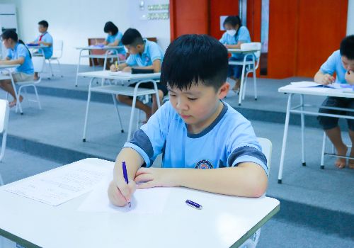 Săn học bổng cùng WHSers