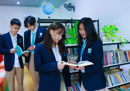 Các môn học và tổ hợp lựa chọn THPT