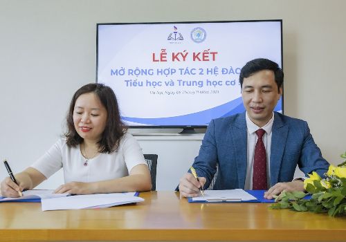 Lễ ký kết mở rộng hợp tác với tổ chức giáo dục Step by Step