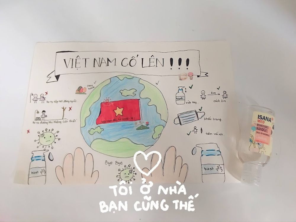 WHSers thiết kế posters cổ động “chung tay đẩy lùi Covid” trong giờ GDCD