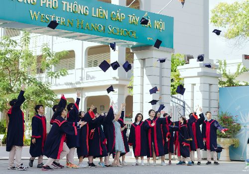 Ra mắt bậc THPT trường Tây Hà Nội