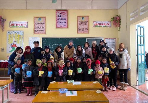 Cảm ơn những tấm lòng đã sưởi ấm mùa đông Y Tý