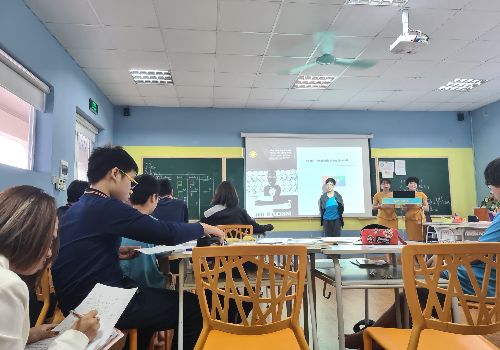 Khám phá nước Mỹ với tiết học liên môn Sử – Địa