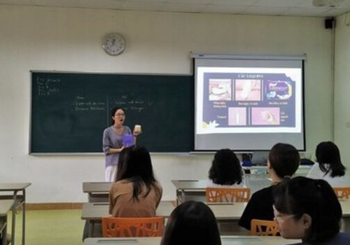 Lớp học kỹ năng sống đặc biệt: Giáo dục giới tính của teen WHS