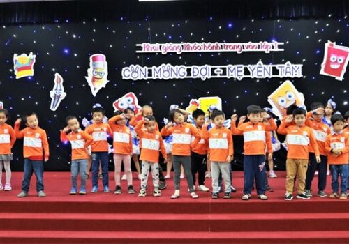 Khai giảng khóa Hành trang vào lớp 1 “Con mong đợi – Mẹ yên tâm” đợt 1
