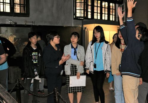 Khám phá Di tích nhà tù Hỏa Lò – chứng nhân lịch sử