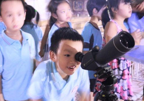 Ngắm trăng trung thu tại WHS