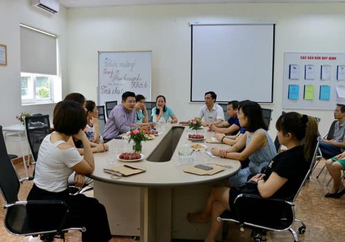 ”HÃY ĐỂ CON TỰ DO TRONG KHUÔN KHỔ” – MỘT BUỔI TRÀ CHIỀU GẦN GŨI CỦA WHS VỚI PHỤ HUYNH KHỐI 6