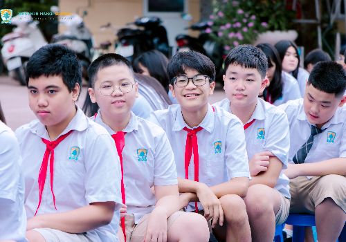 Sinh hoạt dưới cờ tháng 10 tại WHS: Nuôi dưỡng khát vọng - Định hướng khát vọng